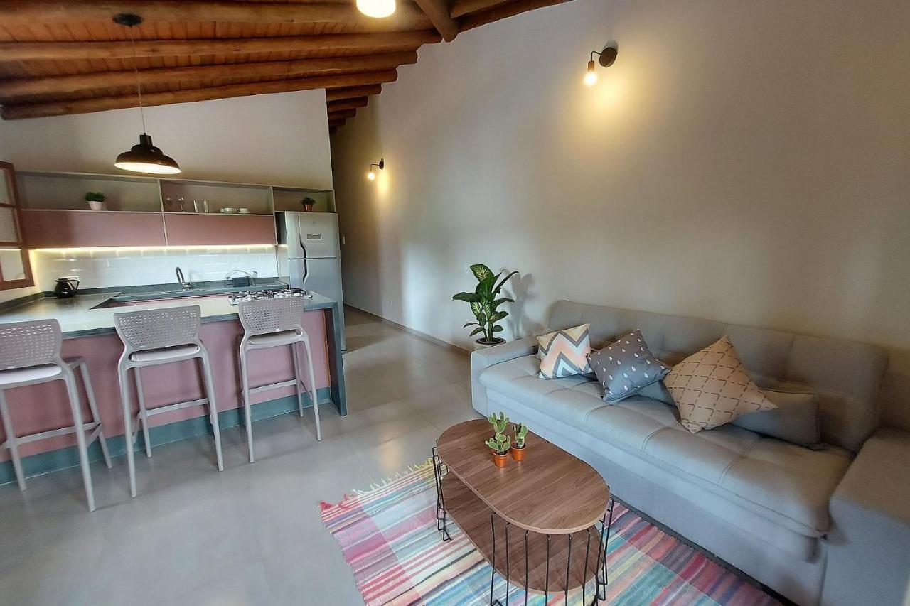 Sapeca - Novo Flat C/ Piscina, 50Mts Da Praia, Churrasqueira Privativa, Ar Con, Wi-Fi, Netflix, Garagem Araquari Exterior foto