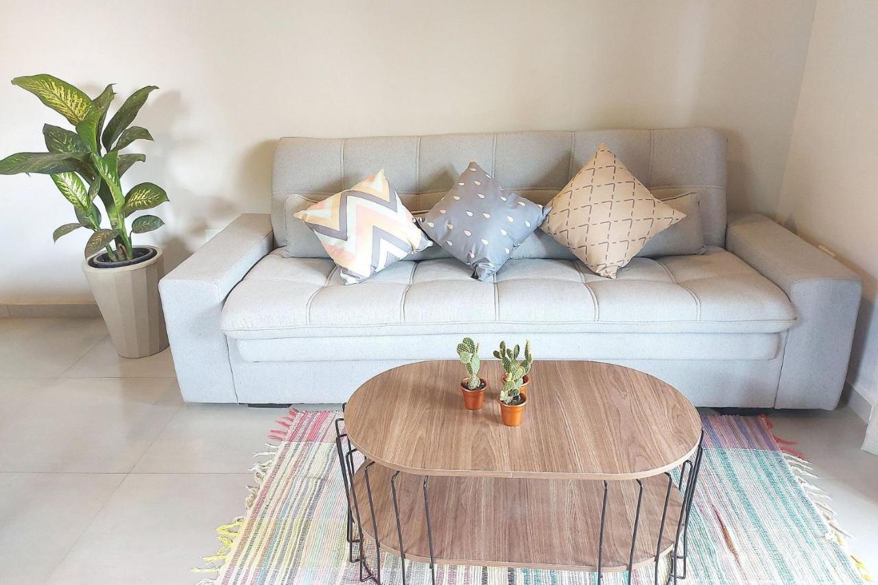Sapeca - Novo Flat C/ Piscina, 50Mts Da Praia, Churrasqueira Privativa, Ar Con, Wi-Fi, Netflix, Garagem Araquari Exterior foto